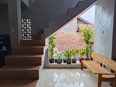 Kost Khusus Putri RasyAga Jogja, Maguwoharjo