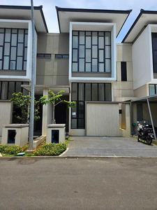 Rumah bagus di dalam cluster Semayang Asya Cakung Jakarta Timur