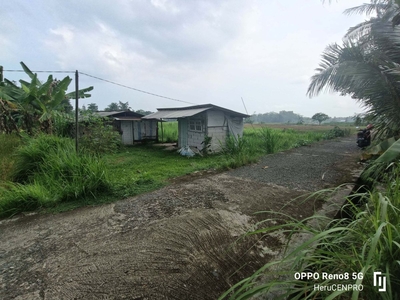 Dijual tanah kosong ASRI dekat pasar Padamara Purbalingga