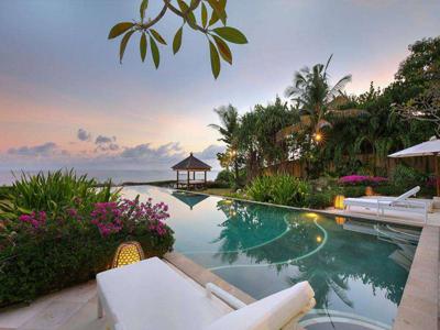 Sewa Harian Villa Mewah 6 Kamar di Uluwatu Bali - BVI5555