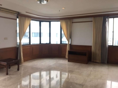 DISEWA Park Royale Apartemen 2 Bedroom Unfurnished