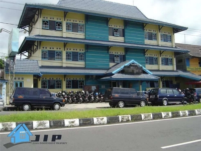 DISEWAKAN GEDUNG EX KAMPUS