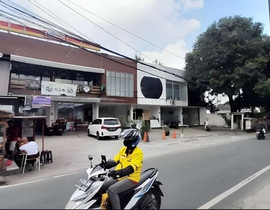 Disewakan Ruko Di Centra Kemang Utara Jakarta Selatan