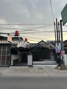 Disewakan Rumah Besar Lt160 Lb260 di Jl Kuningan Raya Antapani Bandung Rp5,6 Juta/bulan | Pinhome