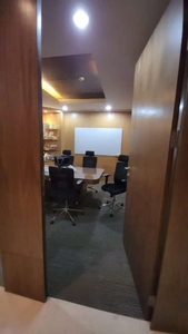 For rent office space APL tower size 370m2 semi furnished