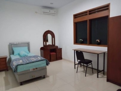 Kost Karyawati Jl. Sungai Sambas 4, Kebayoran Baru, Jaksel