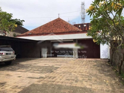 Rumah di Jl. Dr Cipto, Semarang ( Wn 2460 )