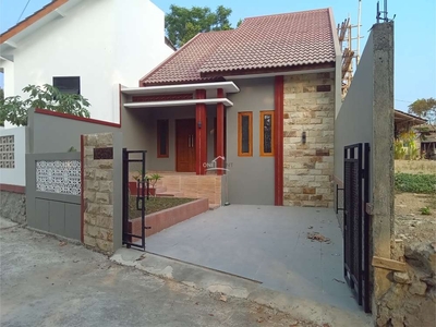 Rumah Jl.Selokan Mataram dekat RS Hermina