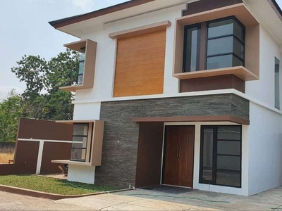 RUMAH / PERUMAHAN MEWAH MAGUWO READY SIAP HUNI