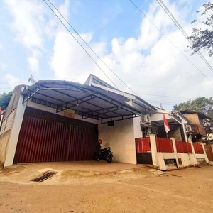 Rumah Strategis Include Furniture,Cocok Untuk Homestay Atau Kos-Kosan