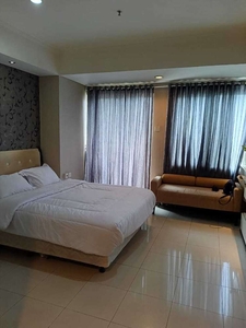 Studio Furnished Apartemen Royal Mediterania Garden Mall Central Park