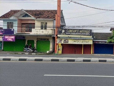 Tempat usaha/ruko disewakan di Yogyakarta,lokasi pinggir jalan utama