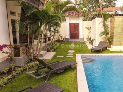 3 Bedroom Villa In Seminyak Area For Monthly Rental