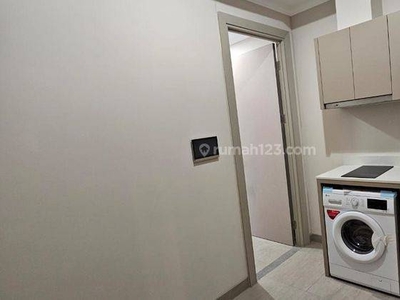 Apartemen Menara Jakarta Bagus Semi Furnished