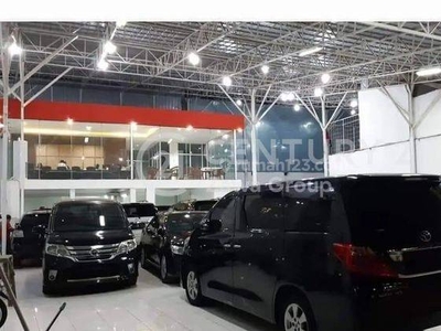 Bangunan Bekas Showroom Mobil Di Jurumudi Baru Tangerang