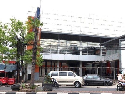 Dijual Showroom Siap Usaha Kondisi Bagus Di Jl Besar Lengkong Besar Area Bandung