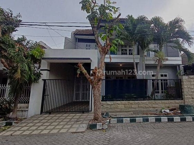 Disewakan Rumah 2 Lantai di Ketintang Madya Surabaya