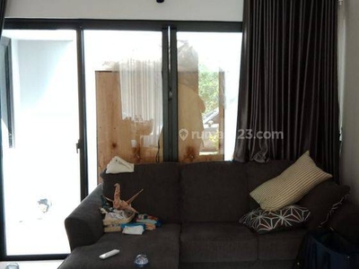 Disewakan Rumah Furnished di Wisteria Metland Menteng Cakung