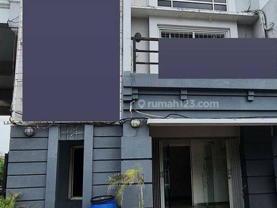 Ruko cocok buat usaha, lokasi strategis di Margomulyo