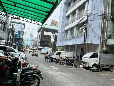 Ruko Gandeng 4 Lantai di Komplek Roxi Mas Jakarta Pusat