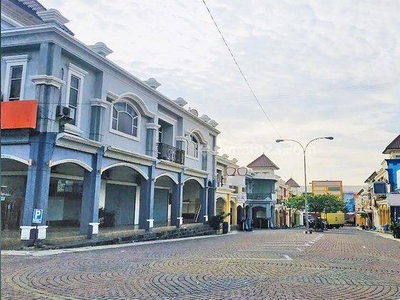 Ruko tengah kota Semarang strategis dekat KIC dekat tol di Ruko Ngaliyan Square Semarang barat