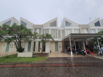Rumah Baru di Grand Pakuwon, Tandes, Surabaya.