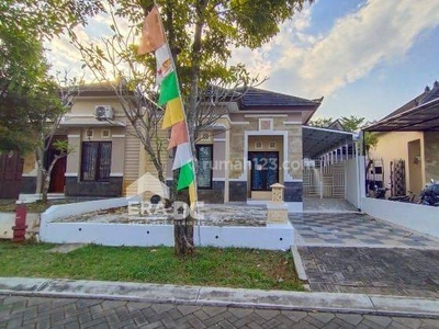 Rumah minimalis tengah kota Semarang desain Bali dekat KIC dekat pintu tol dekat kampus Unika BSB disewakan di Beranda bali BSB City Ngaliyan Semarang barat