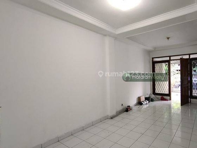 Rumah Siap Huni Komplek Sukaluyu Cocok Untuk Kantor,rumah Tinggal