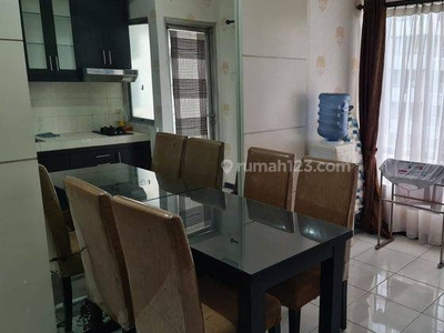 Sewa Apartemen Sudirman Park Jakarta Pusat 2 BR Full Furnished