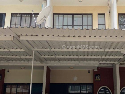 SEWA RUMAH UKURAN PAS SIAP HUNI DUA LANTAI