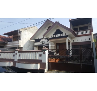Dijual Rumah Mewah Dua Lantai Kalibanteng Manyaran LT348 LB250 4KT 3KM - Semarang Jawa Tengah