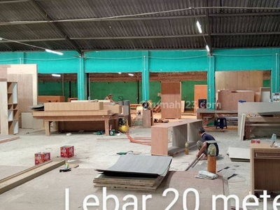 Disewakan Gudang Strategis ex. Pabrik Furniture Luas Listrik Besar Bebas Banjir Siap Pakai
