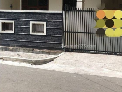 Rumah 2 Lantai Bagus di Pondok Kopi, Jakarta Timur