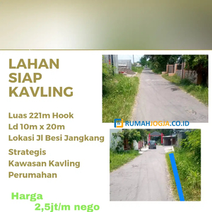 tanah pekarangan jalan kaliurang KM 13 strategis