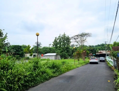 Tanah Tepi Aspal Dekat Exit Toll Trihanggo Jogja, Cocok Investasi