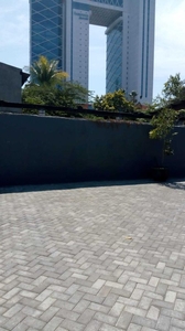 Tanah Super Komersil di SBY Barat jalan Utama cocok buat Hotel,Bank, R