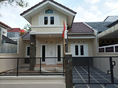 Rumah Mewah Mainroad Soekarno Hatta Kota Bandung Jabar
