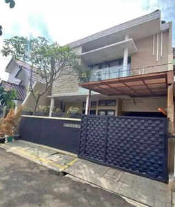 Di Jual Rumah Mewah di Joglo Jakarta Barat