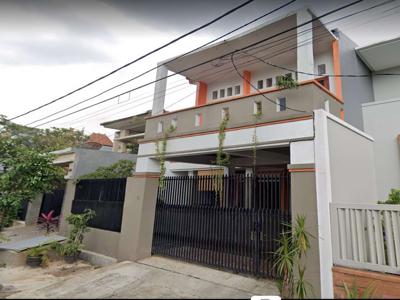 Rumah Masuk Komplek Hanya 40 meter ke Jalan Raya Ragunan
