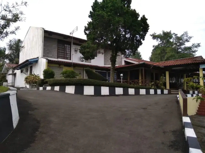 Dijual Hotel & Villa Aktif Beroperasi di Puncak Bogor