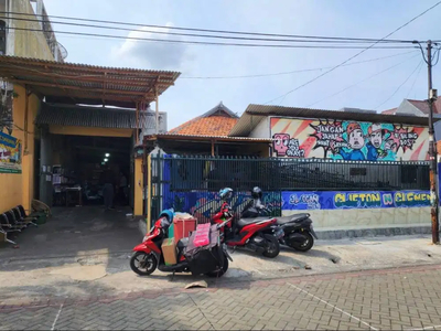 Dijual Rumah Murah Di Tengah Kota Depan Lapangan Thor Jl Ogan Surabaya