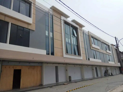 Ruko Bangunan Baru 3 Lantai Strategis di Buah Batu Kota Bandung