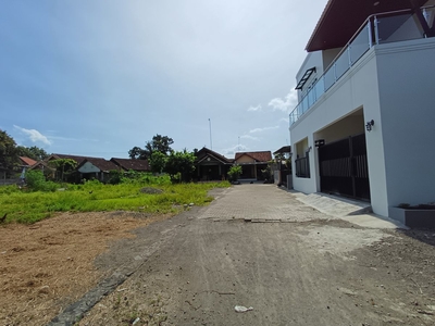 Tanah Sleman Jogja,akses Jl Jogja-Solo dekat Candi Prambanan SIAP AJB