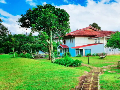 Villa Dekat Objek Wisata Lembah Purba Situ Gunung Sukabumi