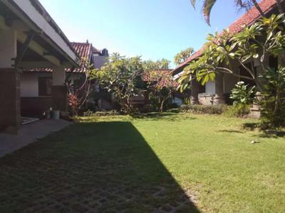 Jual tanah ada bangunan rumah style Eropa di Tukad Sungai Renon Bali