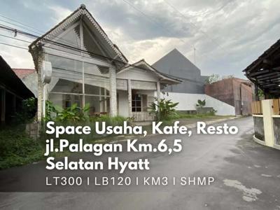 SPACE USAHA KAFE, RESTO, STRATEGIS JL.PALAGAN KM6,5 SELATAN HYATT