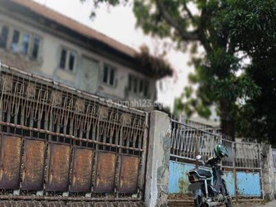 Dijual Rumah Berada Di Jalan Utama Jl. Setiabudi Semarang