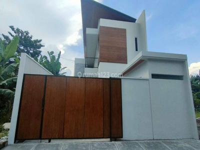Kost Exclusive Bangunan Baru 2 Lantai 10 Kamar Tidur Dekat Ke Ugm Jcm