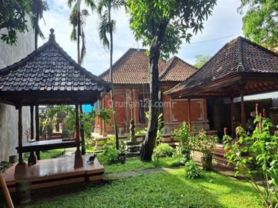 Local House 3 Bedrooms At Renon sanur Area Unfurnished