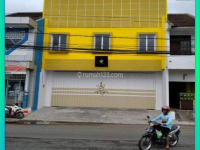 Ruko Minimalis 2 Lantai Pinggir Jalan Provinsi